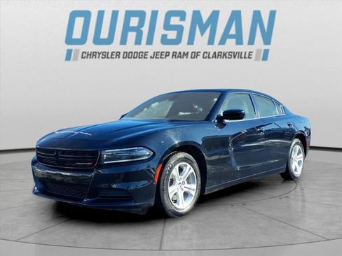Used 2023 Dodge Charger SXT image 7