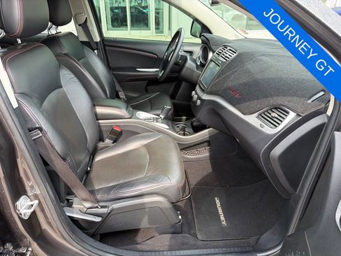 Used 2017 Dodge Journey GT AWD/4WD image 7