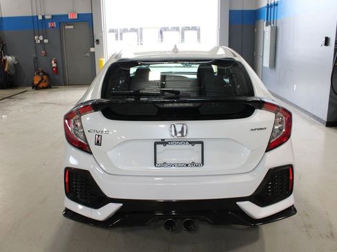 Used 2018 Honda Civic Sport image 31