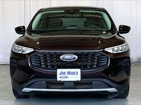 Certified 2023 Ford Escape Active FWD image 2
