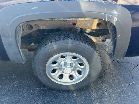 Used 2011 Chevrolet Silverado 1500 W/T w/ LS Package image 27