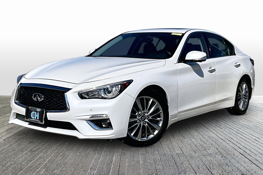 Certified 2023 INFINITI Q50 Luxe w/ Cargo Package AWD/4WD image 3