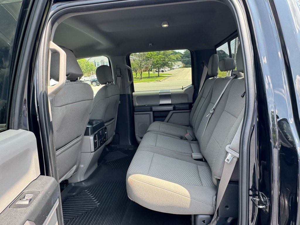 Used 2018 Ford F150 XLT w/ Equipment Group 302A Luxury AWD/4WD image 17