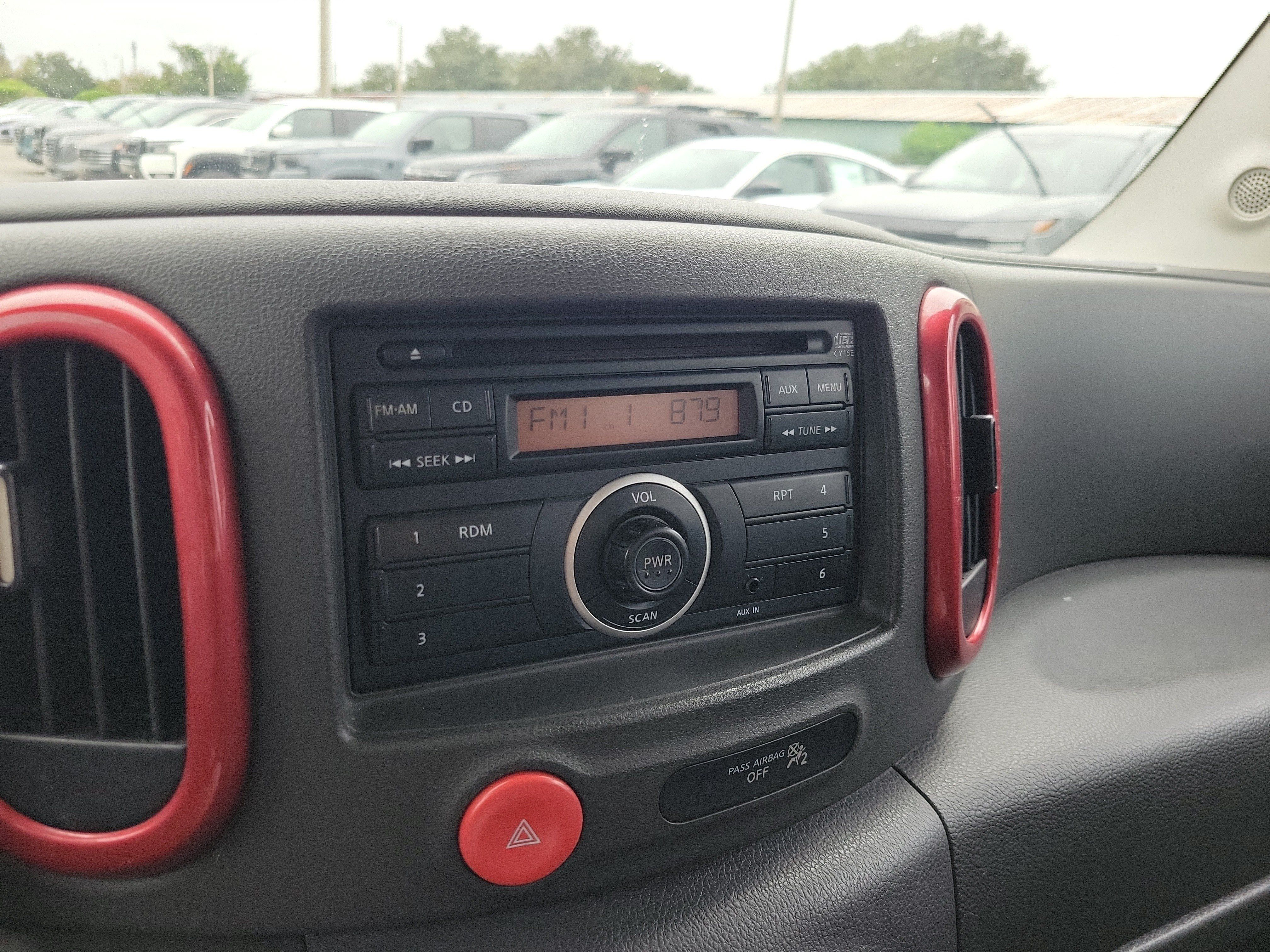 Used 2009 Nissan Cube 1.8 S w/ Ginormous Pkg FWD image 27