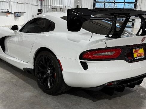 Used 2017 Dodge Viper ACR w/ Extreme Aero Package image 5
