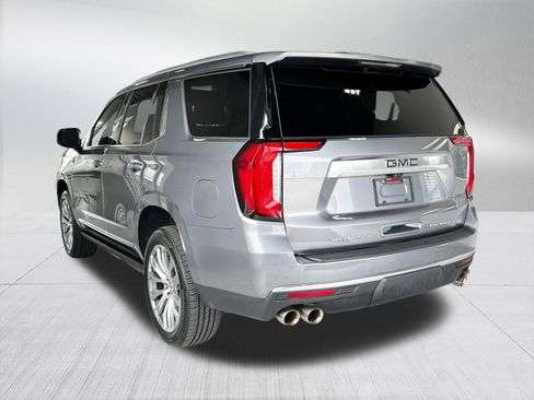 Used 2021 GMC Yukon Denali w/ Denali Premium Package AWD/4WD image 8