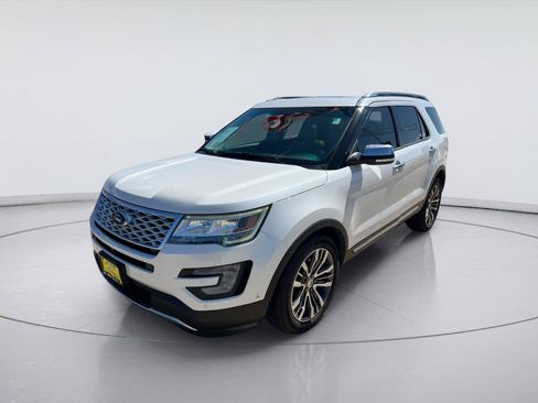 Used 2016 Ford Explorer Platinum AWD/4WD image 7