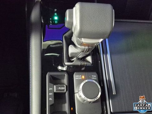 Used 2024 Toyota Tundra Platinum AWD/4WD image 20