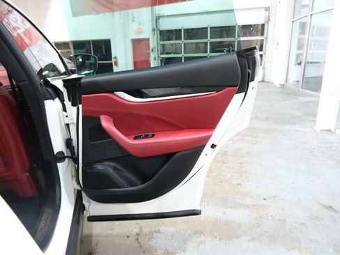 Used 2017 Maserati Levante S image 24