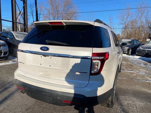 Used 2015 Ford Explorer Limited w/ Equipment Group 302A image 8