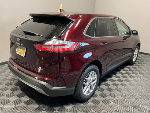 Used 2024 Ford Edge SEL w/ Convenience Package AWD/4WD image 8