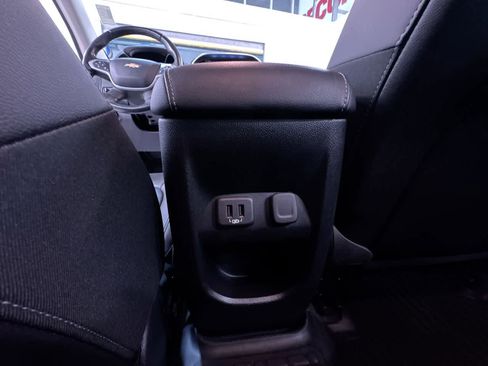 Used 2020 Chevrolet Colorado ZR2 image 36