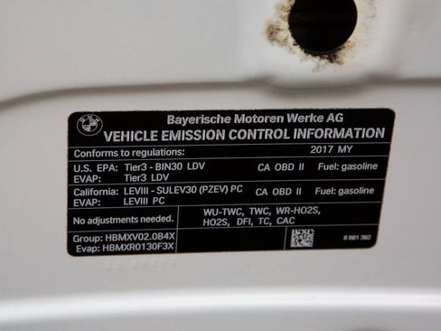 Used 2017 BMW 230i Coupe image 30