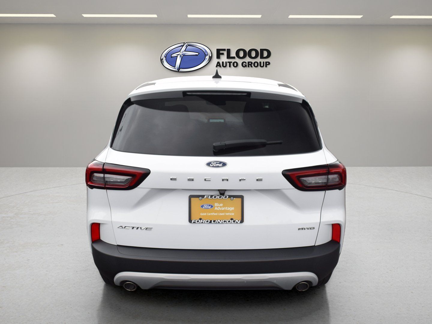 Used 2023 Ford Escape Active AWD/4WD image 5