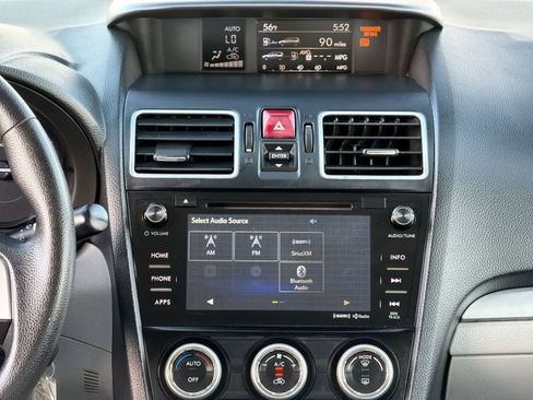 Used 2017 Subaru Forester 2.5i Premium image 30