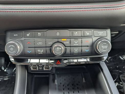 New 2027 Dodge Durango GT AWD/4WD image 13
