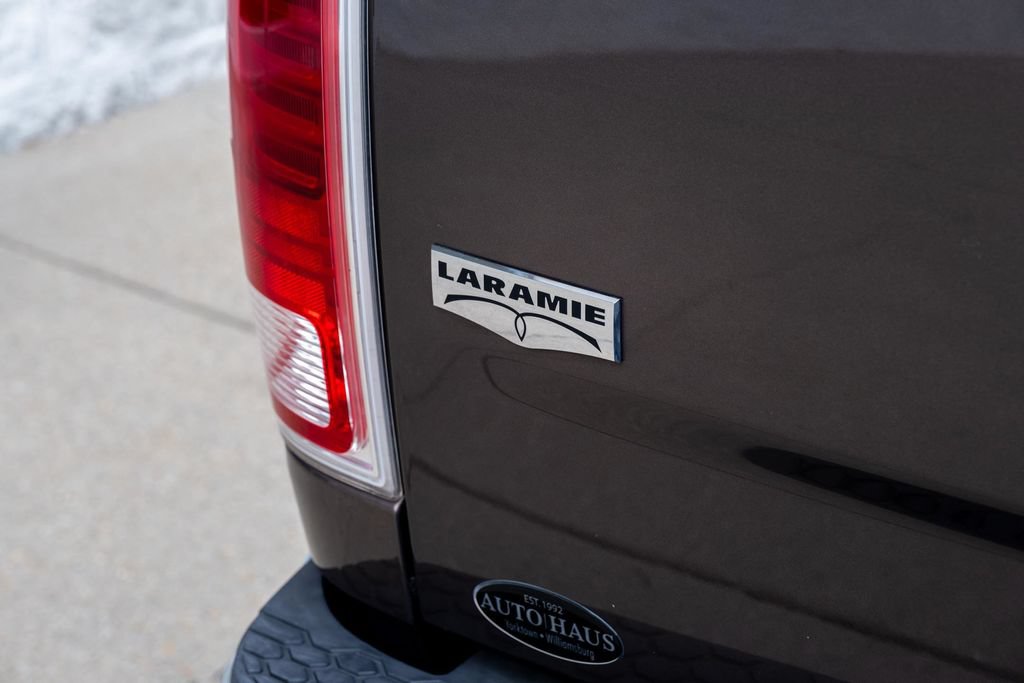 Used 2018 RAM 1500 Laramie w/ Convenience Group AWD/4WD image 36