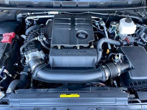 New 2026 Nissan Frontier SV w/ Tow Package AWD/4WD image 32