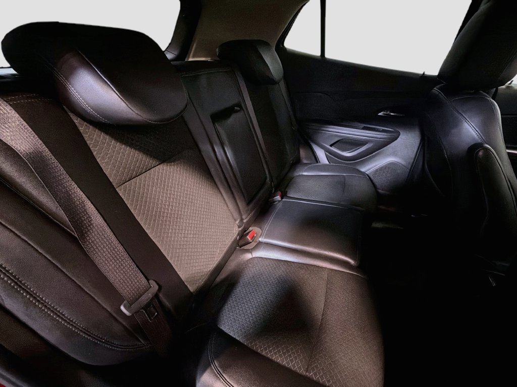 Used 2019 Buick Encore Sport Touring w/ Safety Package FWD image 22