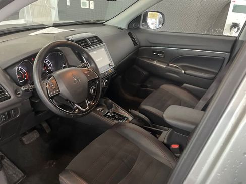 Used 2024 Mitsubishi Outlander Sport SE image 13