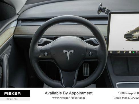 Used 2023 Tesla Model Y Performance AWD/4WD image 21