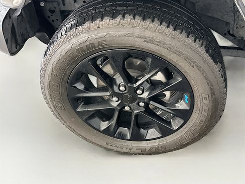 Used 2023 Jeep Wrangler Sahara w/ Cold Weather Group image 11