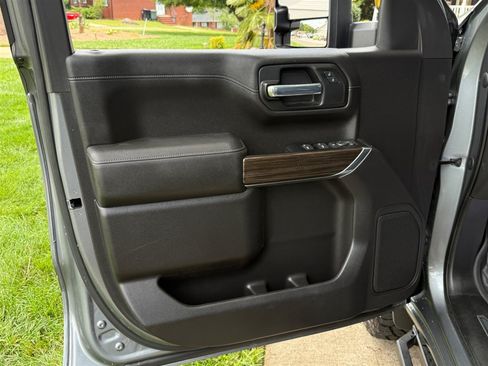 Used 2021 Chevrolet Silverado 1500 LT Trail Boss w/ Bed Protection Package AWD/4WD image 41