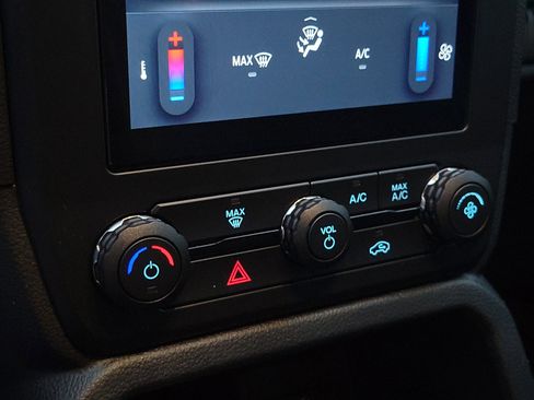 Used 2024 Ford Ranger XL image 13