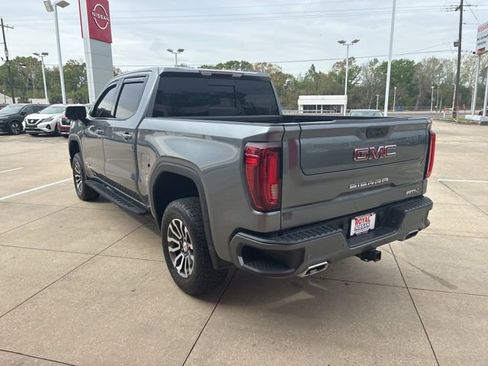 Used 2021 GMC Sierra 1500 AT4 w/ AT4 Premium Package image 5