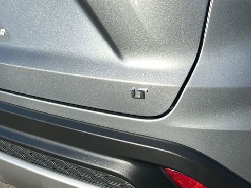 Used 2024 Chevrolet Trax LT image 7