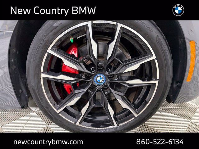 Used 2024 BMW i4 M50 AWD/4WD image 9