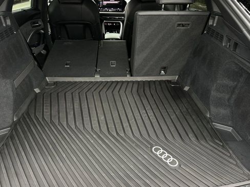 Used 2025 Audi SQ5 Premium Plus image 36