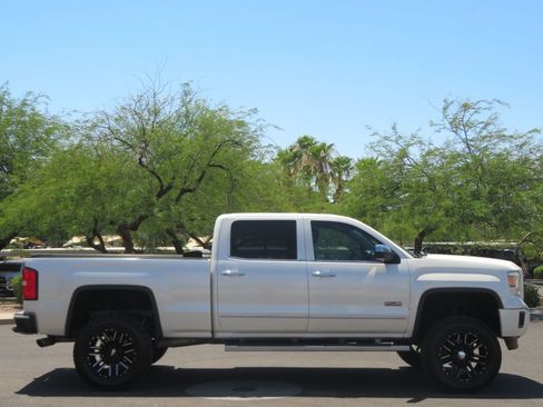Used 2014 GMC Sierra 1500 SLE AWD/4WD image 3