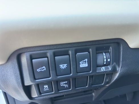 Used 2021 Subaru Ascent Touring w/ Popular Package #2A image 17