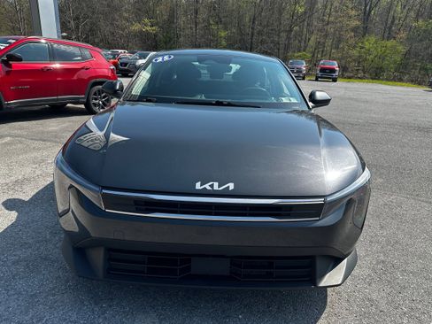 Used 2025 Kia K4 FWD image 5