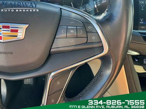 Used 2018 Cadillac XT5 Luxury image 18