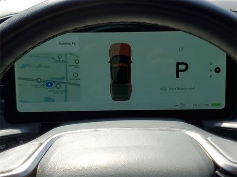 Used 2022 Rivian R1T Adventure image 23