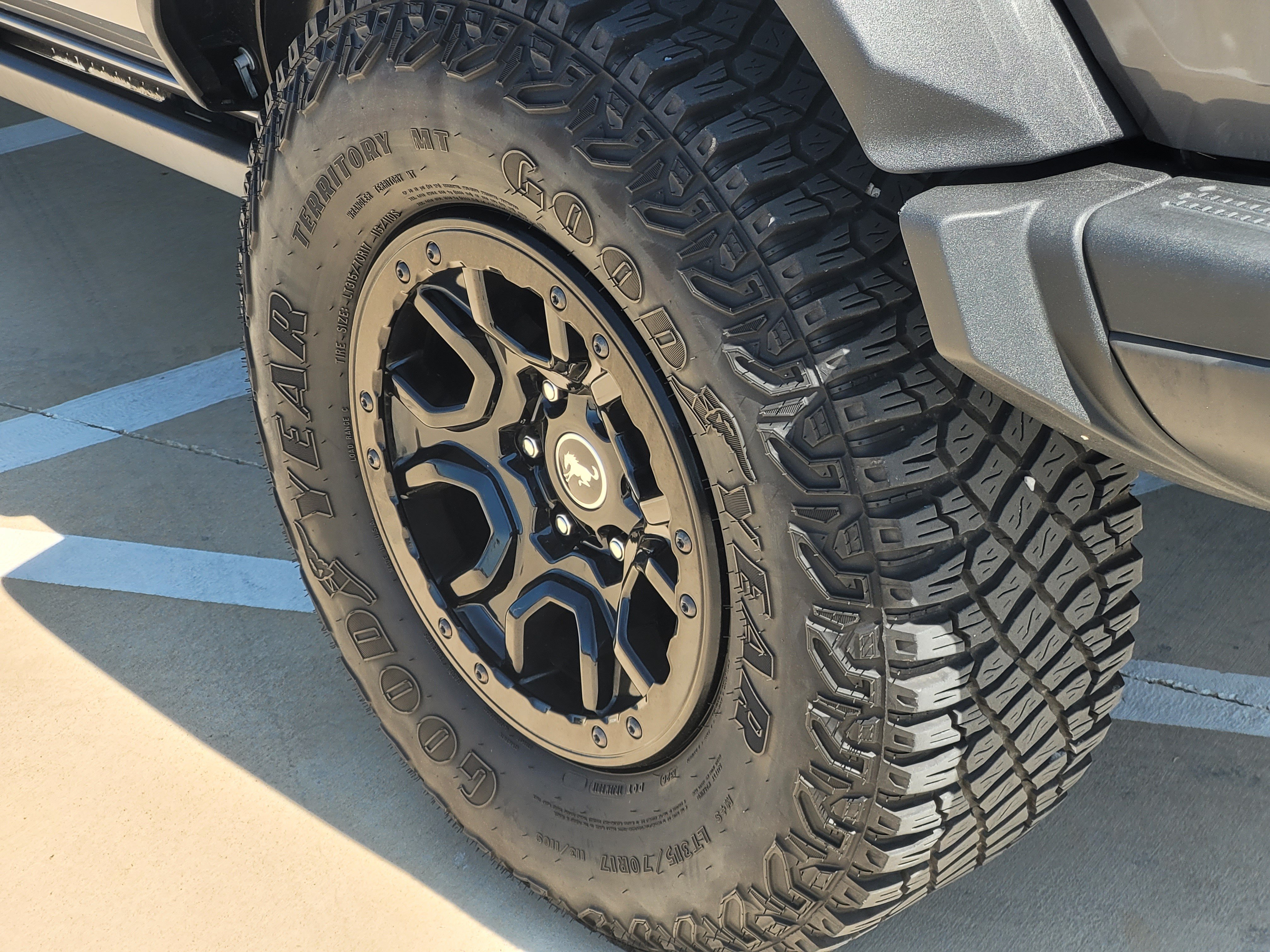 Used 2021 Ford Bronco Badlands AWD/4WD image 7