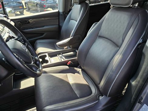 Used 2024 Honda Odyssey Elite image 25