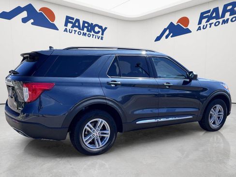 Used 2024 Ford Explorer XLT w/ Equipment Group 202A AWD/4WD image 5
