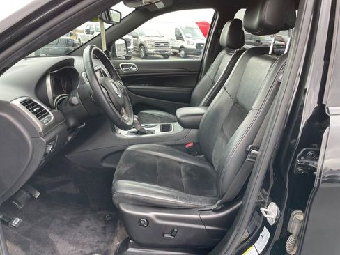 Used 2018 Jeep Grand Cherokee Altitude image 11