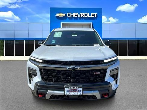 New 2026 Chevrolet Traverse Z71 w/ Enhanced Driving Package image 8