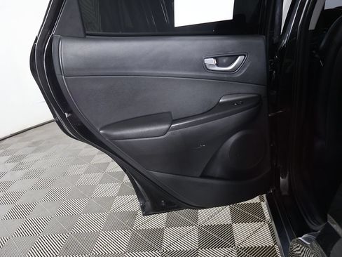 Used 2022 Hyundai Kona Limited w/ Cargo Package FWD image 25