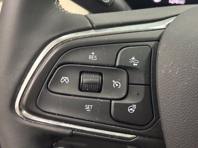 Used 2024 Buick Encore GX Avenir FWD image 24