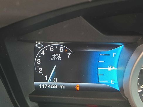 Used 2015 Ford Explorer XLT w/ Equipment Group 202B image 24