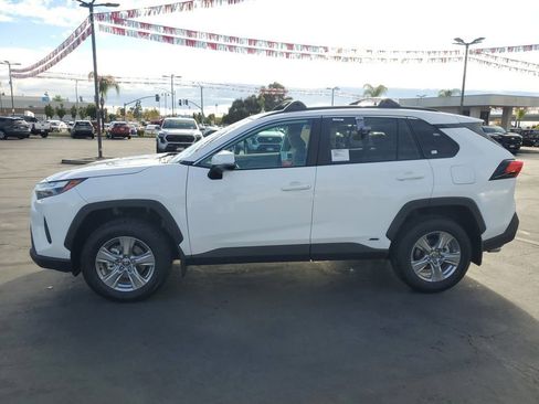 New 2025 Toyota RAV4 LE image 6