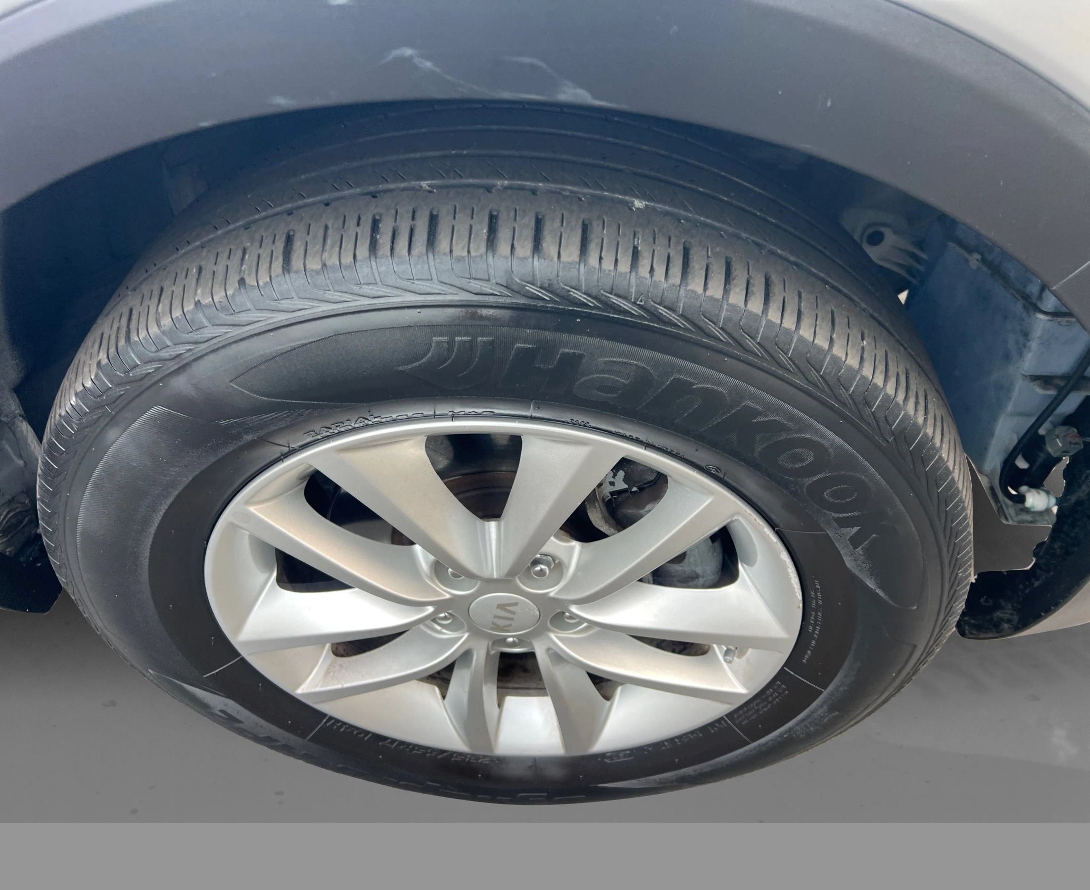 Used 2017 Kia Sorento AWD image 23