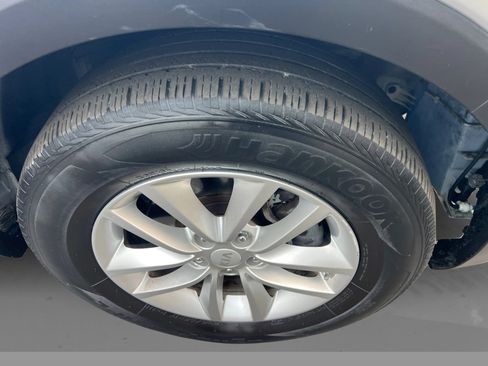 Used 2017 Kia Sorento AWD image 23