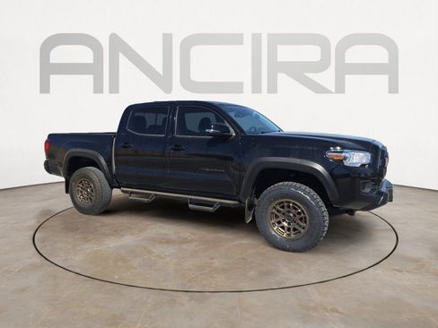 Used 2023 Toyota Tacoma 4x4 Double Cab image 4