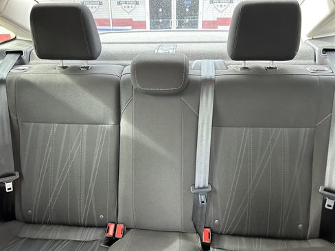 Used 2018 Ford Focus SE image 15